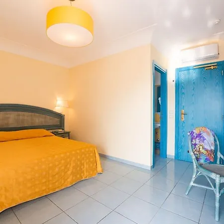 Terme Zi Carmela 3*